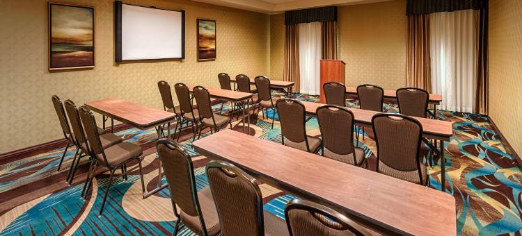 智选假日套房酒店雷德布拉夫(Holiday Inn Express & Suites Red Bluff-South Redding Area)图片