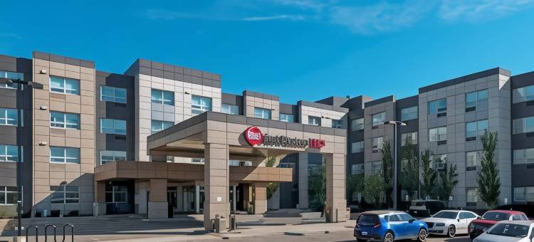 锯岭贝斯特韦斯特优质套房酒店(Best Western Plus Sawridge Suites)图片