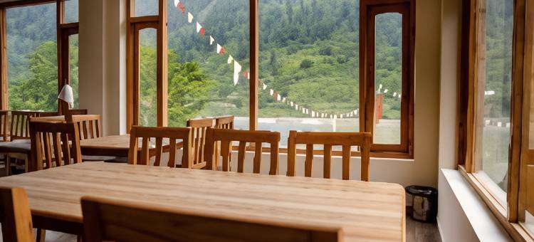 Kamru河边露营和度假村(The Kamru Riverside Camps and Resorts)图片