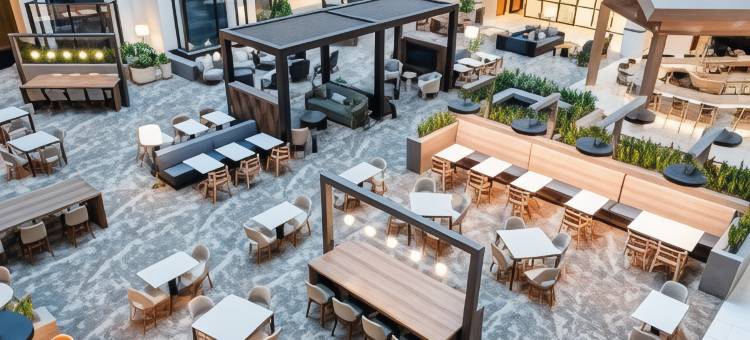 希尔顿大使套房酒店在温泉城会议中心(Embassy Suites by Hilton at Hot Springs Convention Center)图片