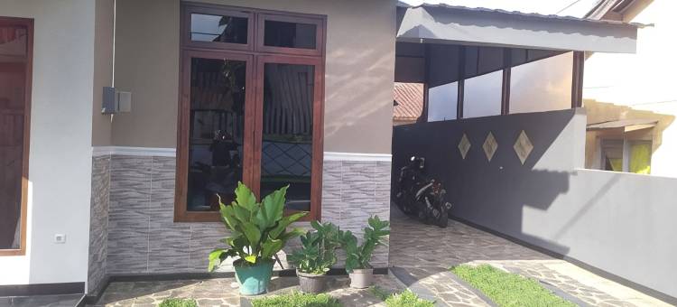 Simply Homy的普尔巴林加市中心民宿(Homestay Purbalingga Tengah Kota by Simply Homy)图片