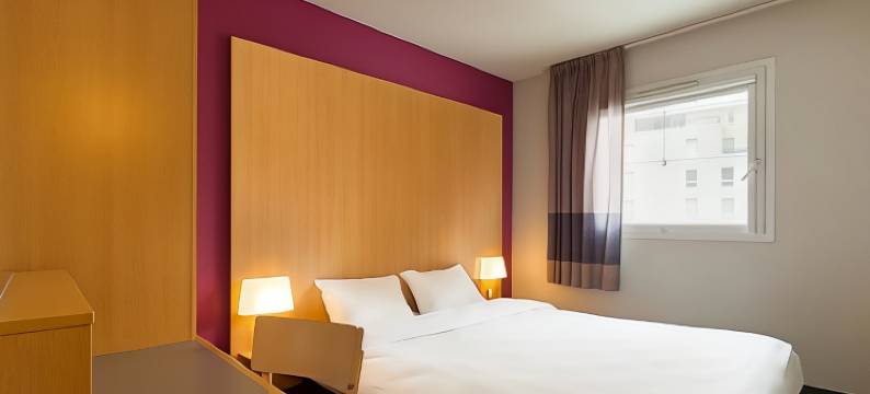 卡斯特尔中心甘贝塔民宿酒店(B&B Hotel Castres Centre Gambetta)图片