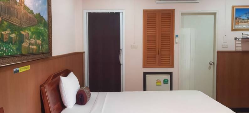 帕登酒店(Phadaeng Hotel)图片