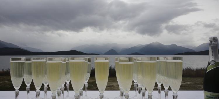 马纳普里湖景汽车旅馆(Te Anau Manapouri Lake Hotel)图片