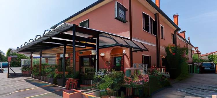 罗坎达大伦佐酒店(Locanda Da Renzo)图片