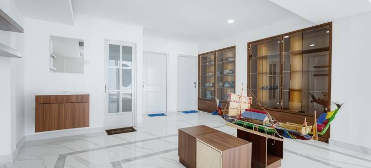 红门酒店普拉斯@加托苏布罗托路雅加达(RedDoorz Plus at Jalan Gatot Subroto Jakarta)图片