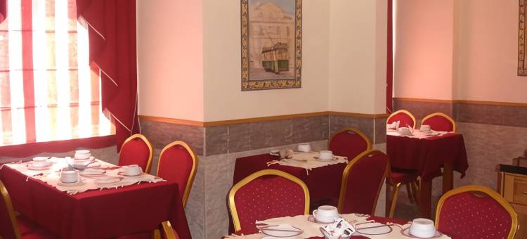 阿露比雅格兰德彭沙住宅酒店(Grande Pensão Residencial Alcobia)图片