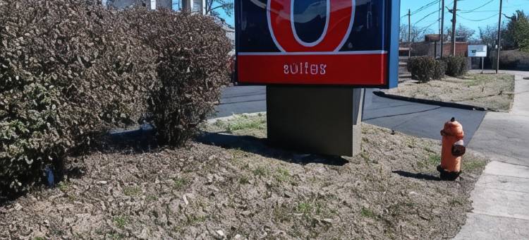 肯塔基路易斯威尔机场/会展中心 6 号套房酒店(Studio 6 Suites Louisville KY  Airport Expo Center)图片