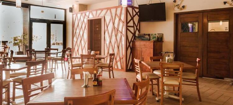 三阳酒店(Hotel Tres Soles)图片