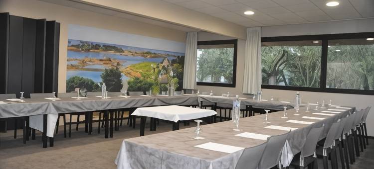 圣布里厄东部雷佳普原生酒店(The Originals City Hôtel les Caps Saint-Brieuc Est)图片