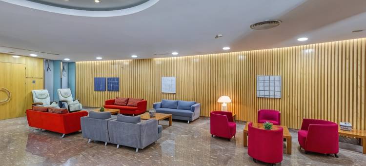 中央公园理事酒店(Senator Parque Central)图片