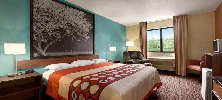 皮奥里亚东速8酒店(Super 8 by Wyndham Peoria East)图片