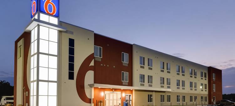 MO 帕普勒布拉夫 6 号汽车旅馆(Motel 6 Poplar Bluff, MO)图片