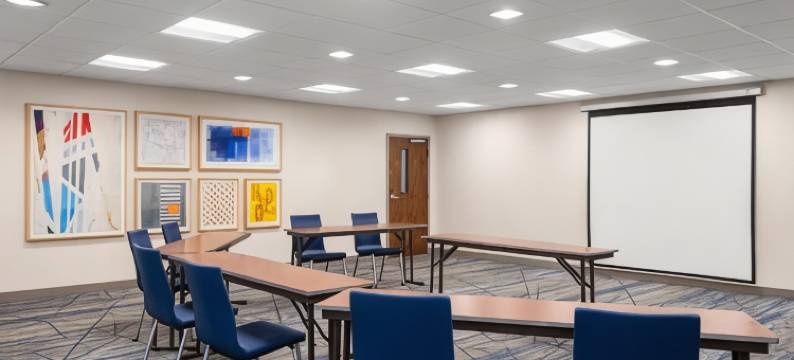 米德维尔智选假日酒店(Holiday Inn Express Meadville by IHG)图片