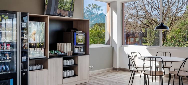 民宿酒店奥维耶多(B&B Hotel Oviedo)图片