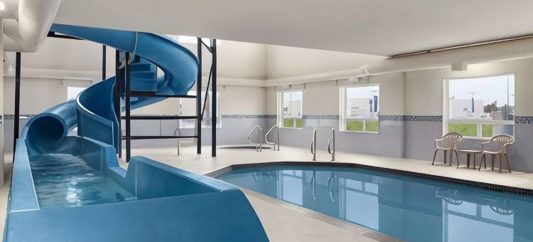 约克顿温德姆戴斯套房酒店(Days Inn & Suites by Wyndham Yorkton)图片