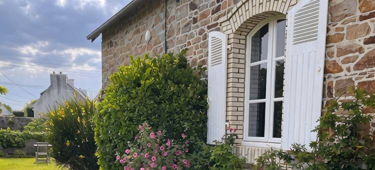 Holiday Home in Primel near Sandy Beach图片