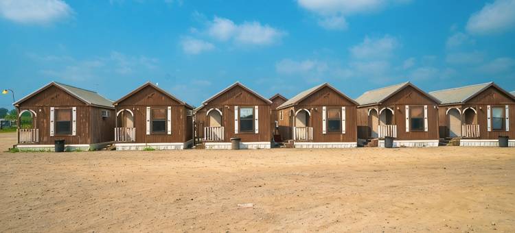 Grand Eagle Ford Lodge & RV Park图片