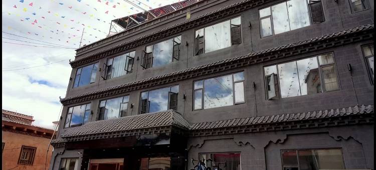 柏晶酒店(芒康店)图片