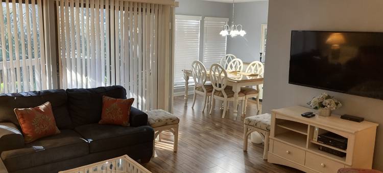港湾镇一楼新近翻修两卧室两浴室度假别墅(Newly Updated, Near Harbour Town 1st Floor 2 Bedroom 2Bath  Villa)图片