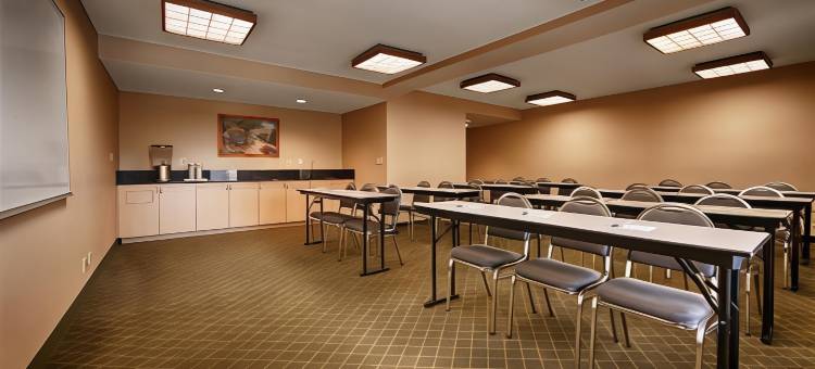 诺沃克贝斯特韦斯特酒店(Best Western Norwalk Inn)图片
