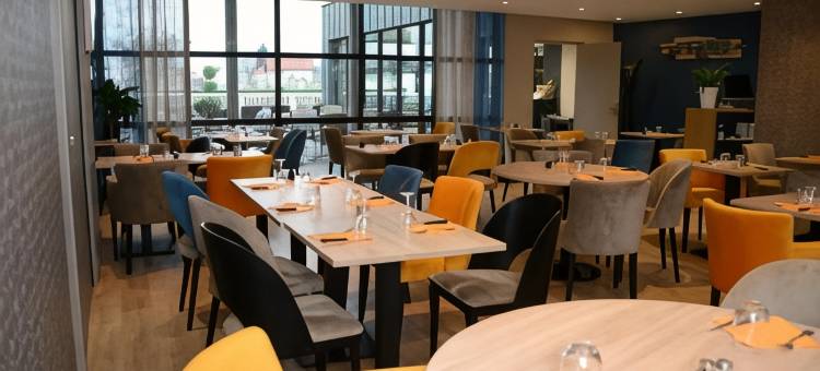 罗阿讷北部赫利欧斯原生酒店(The Originals City Hôtel Hélios Roanne Nord)图片