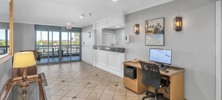 克利夫兰独立城拉昆塔温德姆酒店(La Quinta Inn by Wyndham Cleveland Independence)图片