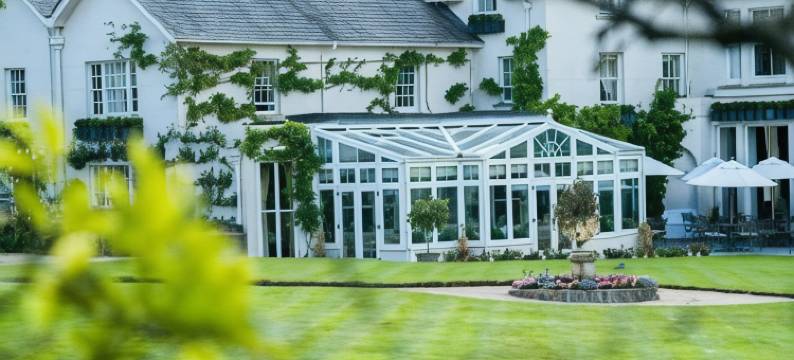 夏天洛奇乡间别墅酒店(Summer Lodge Country House Hotel)图片