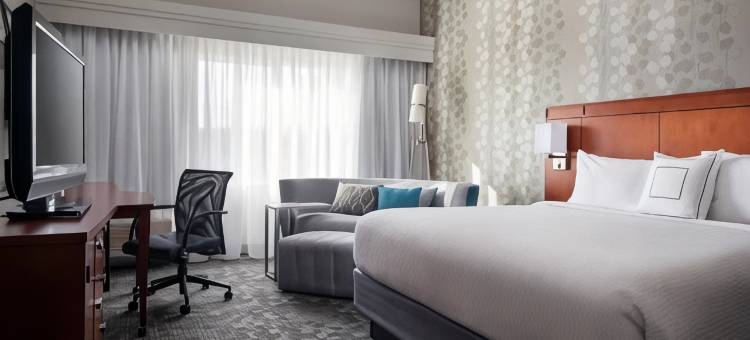 米尔皮塔斯硅谷万怡酒店(Courtyard Milpitas Silicon Valley)图片