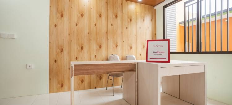 红多兹酒店-近佩特拉大学2号(RedDoorz Near Petra University 2)图片