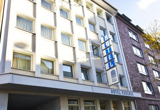 Hotel Cascade Superior Hotel Overview