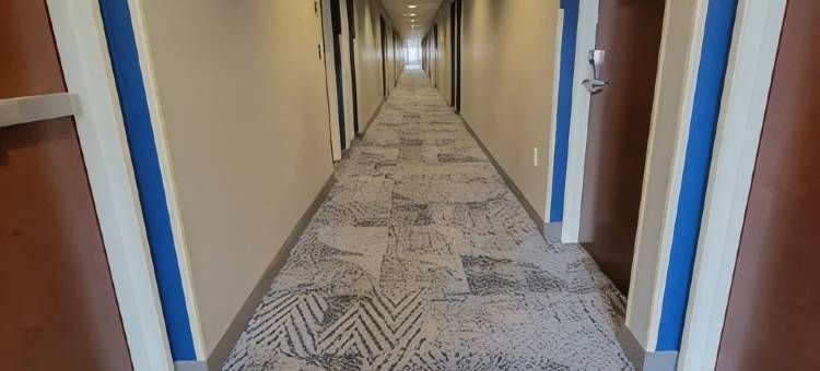 康瑟尔布拉夫斯麦客达套房酒店(Microtel Inn & Suites by Wyndham Council Bluffs/Omaha)图片