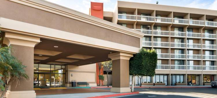 奥克斯纳德北假日酒店(Holiday Inn OXNARD NORTH)图片