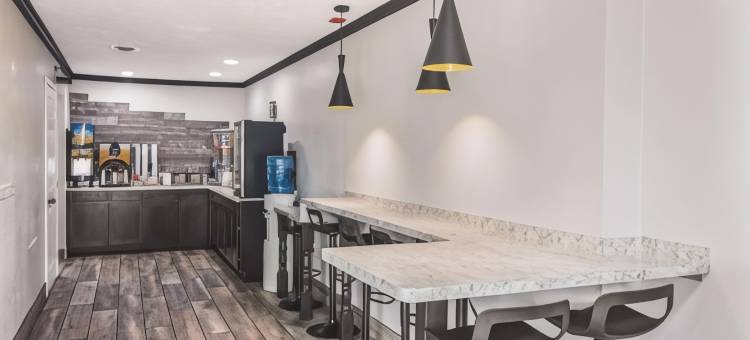 阿莱恩斯美洲最佳价值酒店(Americas Best Value Inn Alliance)图片