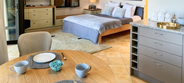 温德豪沃尔套房酒店(Windhover Suites)图片