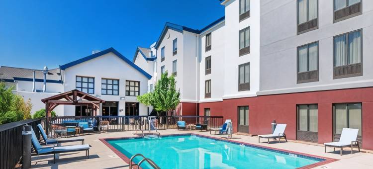 希尔顿欢朋套房酒店-塔尔萨伍德兰希尔斯(Hampton Inn & Suites Tulsa-Woodland Hills at 71st & Memorial)图片