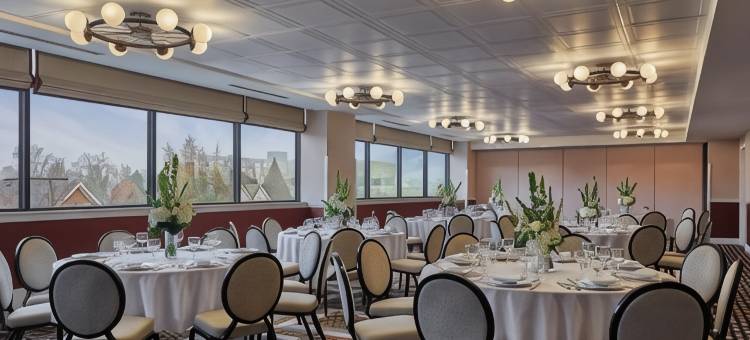 希尔顿布卢明顿研究生酒店(Graduate by Hilton Bloomington)图片