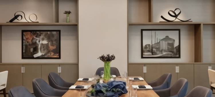 亚特兰大市中心希尔顿大使套房酒店(Embassy Suites by Hilton Atlanta Midtown)图片