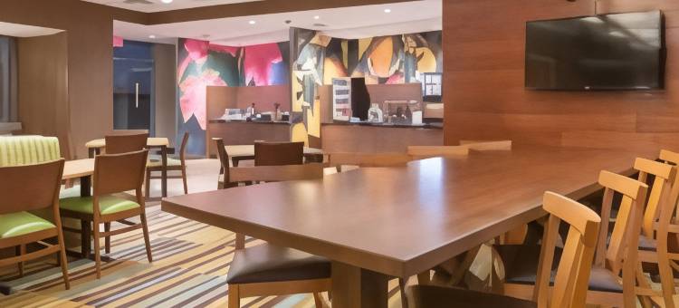 Fairfield Inn & Suites Burlington图片