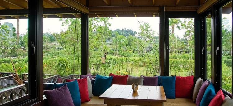 苗栗花自在食宿馆图片