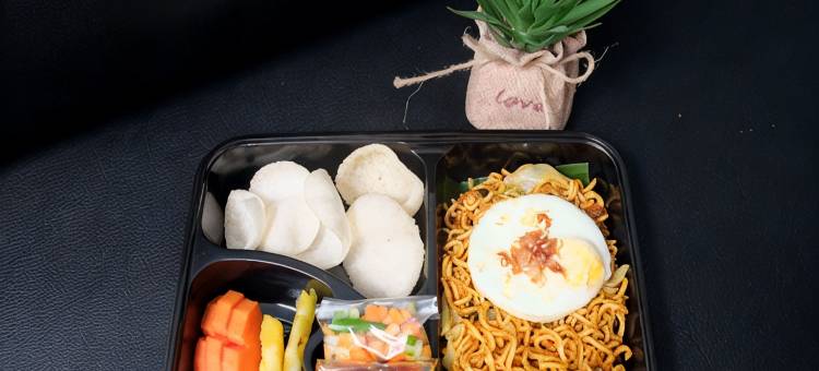 安本苏瑞酒店(Ambun Suri Hotel)图片