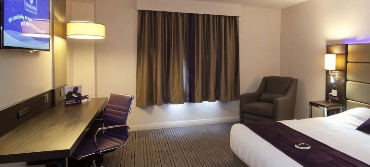 斯旺西城市中心普瑞米尔酒店(Premier Inn Swansea City Centre)图片