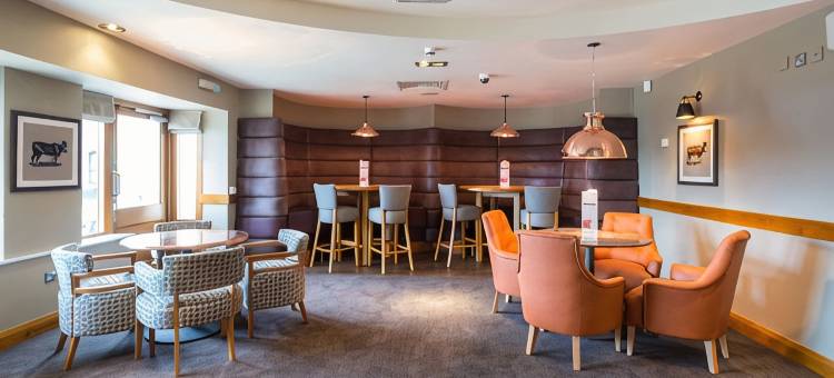 牛顿阿博特高级旅社(Premier Inn Newton Abbot)图片
