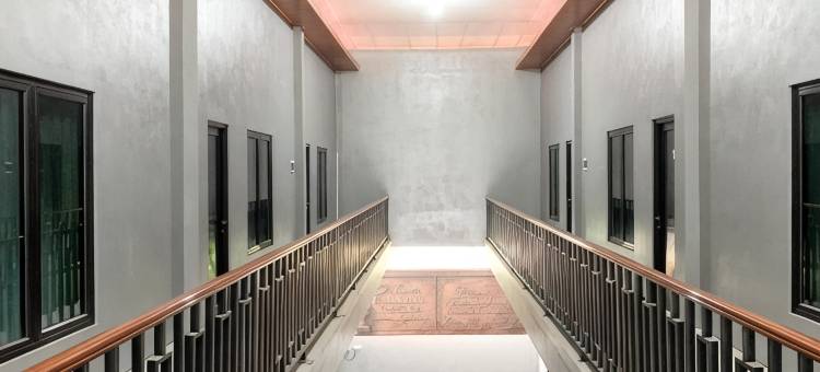 Urbanview Hotel The Corner Pandowo图片