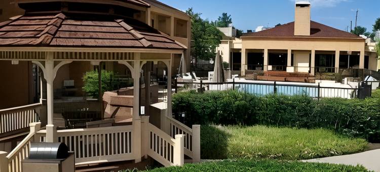 伯明翰胡佛万怡酒店(Courtyard Birmingham Hoover)图片