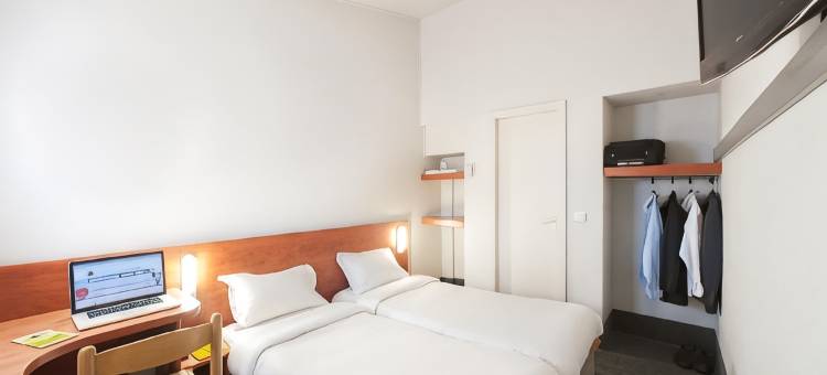 普瓦捷2号观测未来民宿酒店(Kyriad Direct Poitiers  - Gare du Futuroscope)图片