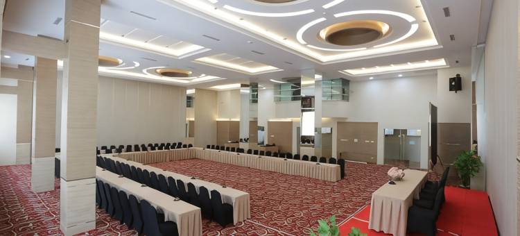 皇家德奈大酒店(Grand Royal Denai Hotel)图片