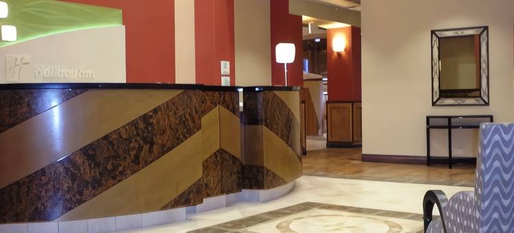 Holiday Inn & Suites 贝克斯菲尔德北(Holiday Inn & Suites BAKERSFIELD by IHG)图片