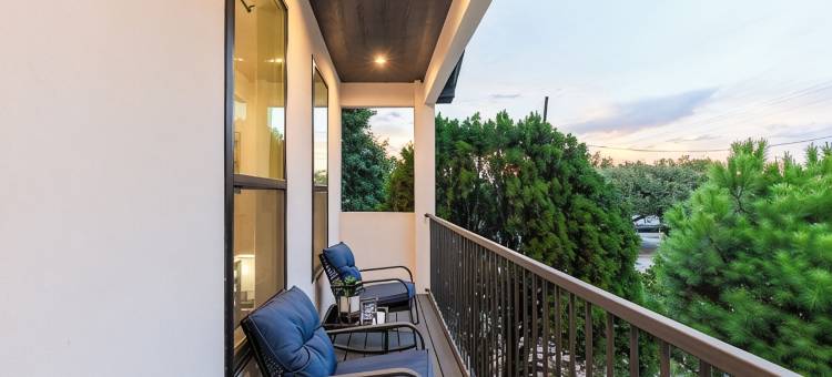 达拉斯市中心漂亮、舒适、现代四卧度假屋(Beautiful, Cozy, Contemporary 4BR near Downtown Dallas)图片