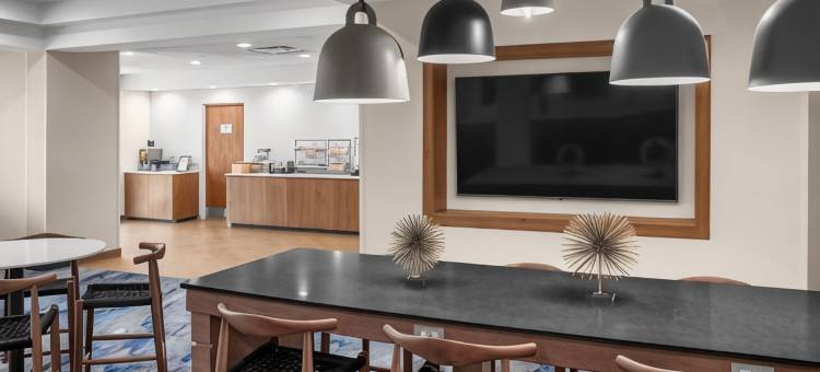 哥伦布希利亚德万枫酒店及套房(Fairfield Inn & Suites Columbus Hilliard)图片
